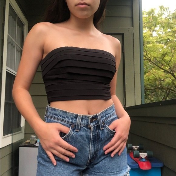 Silence + Noise Black Tiered Crop Top Tube Top NWT size 0 - Picture 1 of 10